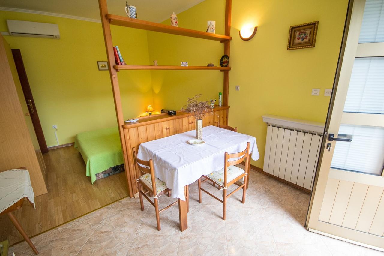 Sandra House With Apartment Umag Exterior photo