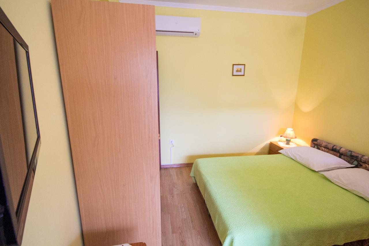 Sandra House With Apartment Umag Exterior photo